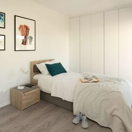 Immaculate Fully-equipped Two-bedroom In With An Amazing Panoramic View! Lisboa