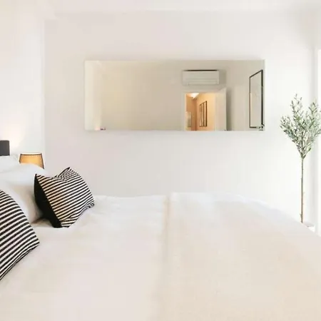 Immaculate Fully-equipped Two-bedroom In With An Amazing Panoramic View! Apartamento *
